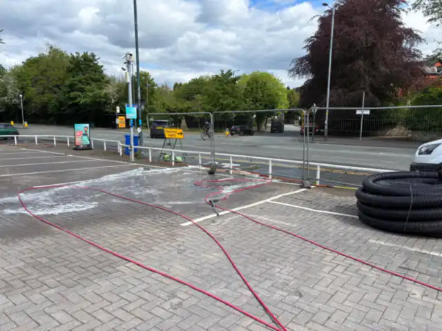 Commercial Pressure Washing
